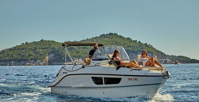 motor Quicksilver 805 Sundeck