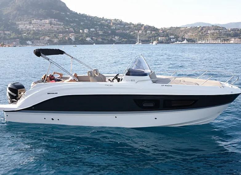 Quicksilver 805 Sundeck