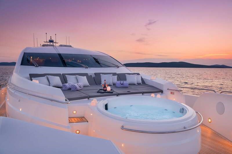 Sunseeker Predator 108