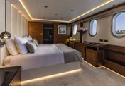 M/Y Anthea