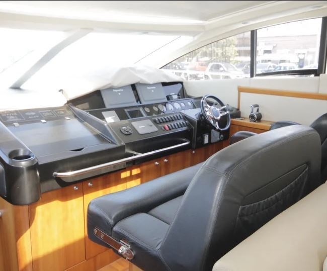 Sunseeker Predator 72