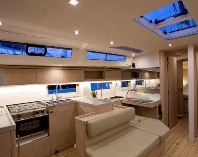 Beneteau Oceanis 51.1
