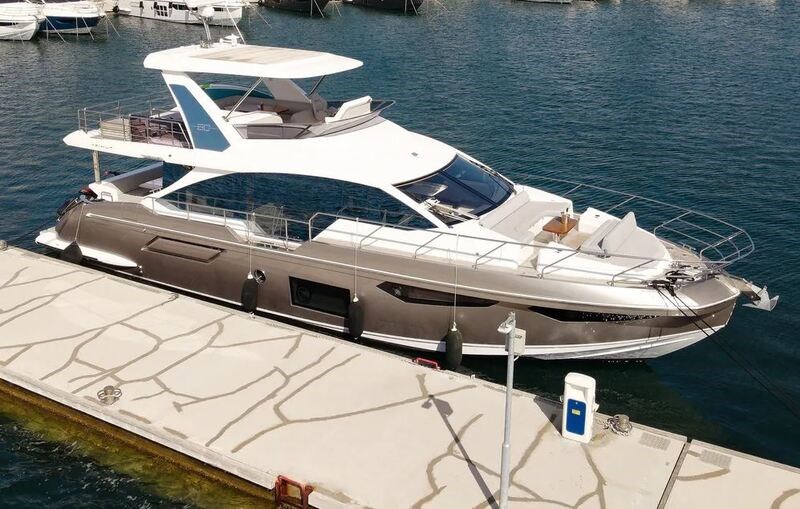 Azimut 60 Fly