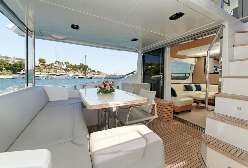 Azimut 60 Fly