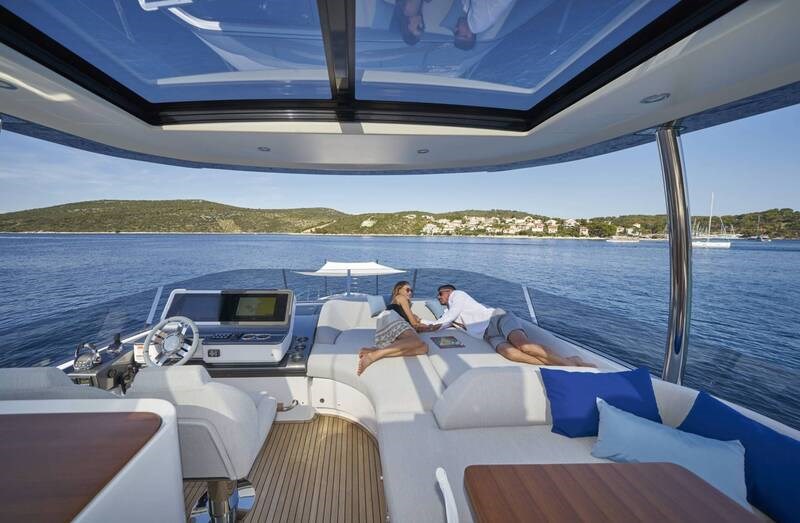 Azimut 78 Fly