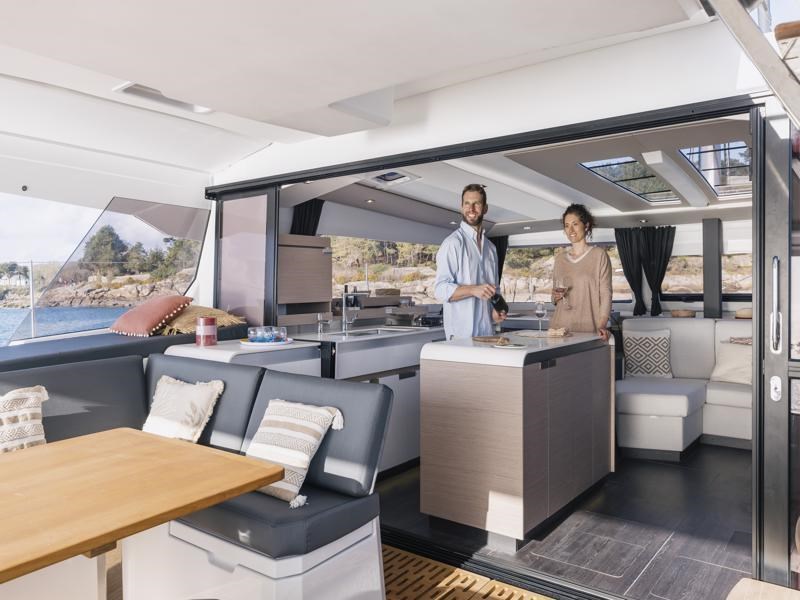 Fountaine Pajot Aura 51