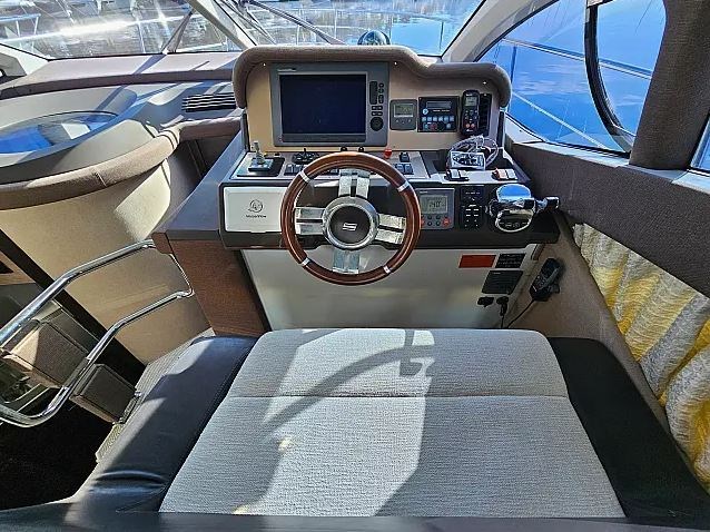 Azimut 40S
