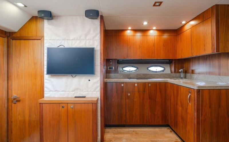 Sunseeker Portofino 48