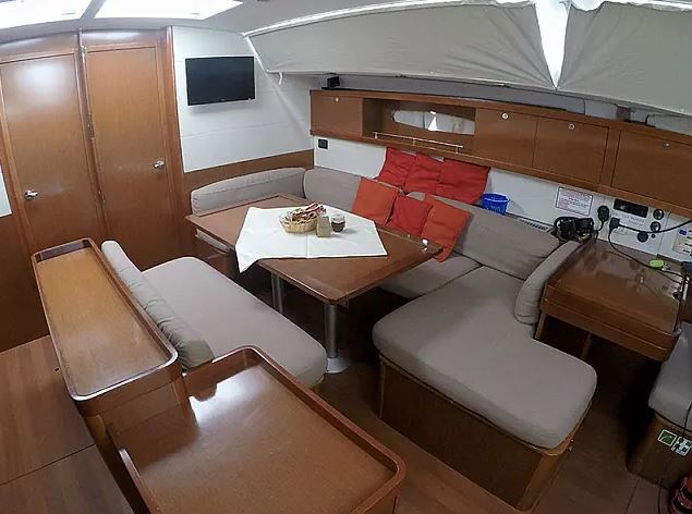 Beneteau Oceanis 50