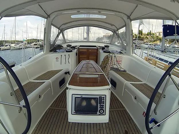 Beneteau Oceanis 50
