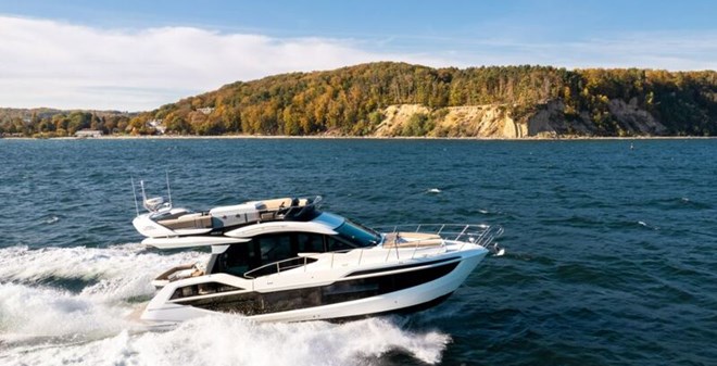 motor Galeon 480 Fly