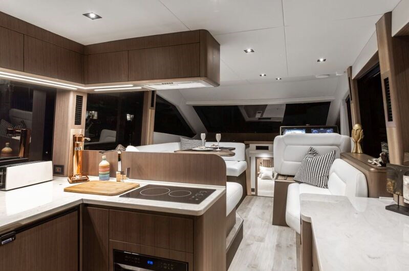 Galeon 480 Fly