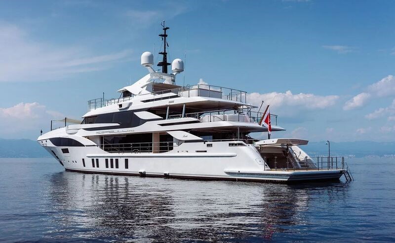 Benetti 49M