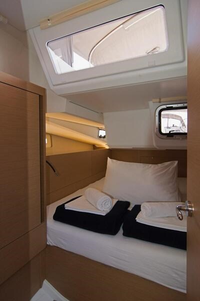 Jeanneau Sun Odyssey 440