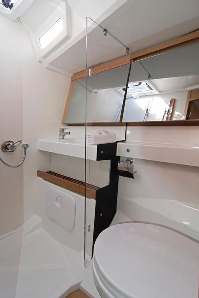 Jeanneau Sun Odyssey 440