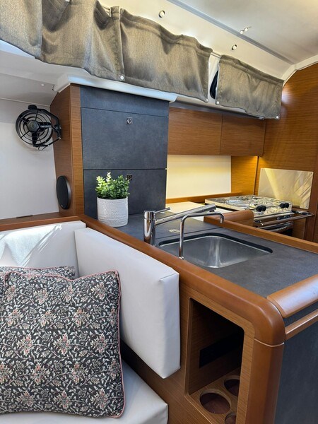 Jeanneau Sun Odyssey 349