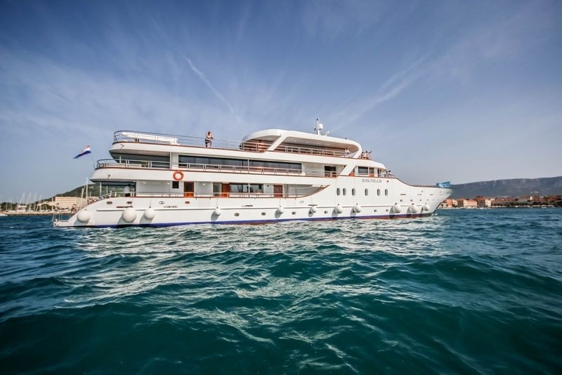 Mini cruiser Nautilus