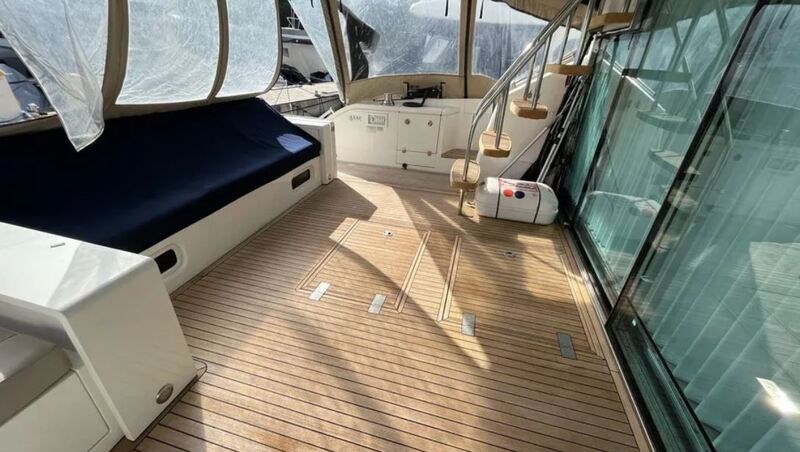 Fairline Squadron 65
