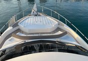 Ferretti 550