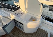 Ferretti 550