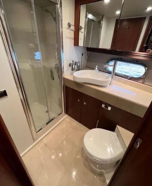 Sunseeker Predator 60