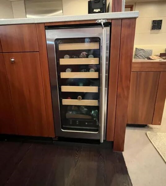 Sunseeker Predator 60