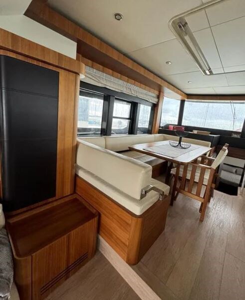 Absolute 58 Navetta