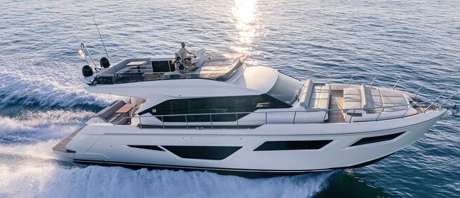 motor Ferretti 580