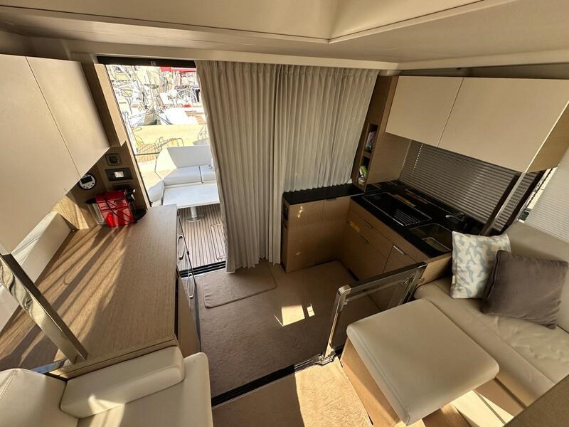 Jeanneau Prestige 420