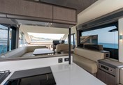 Galeon 560 Fly