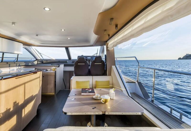Azimut 60