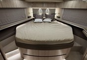 Galeon 700 SKY