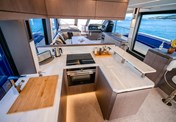 Galeon 640 Fly