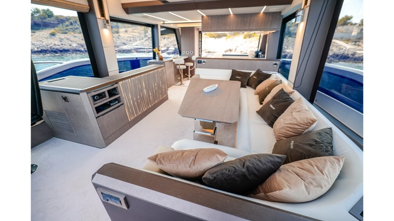 Galeon 640 Fly