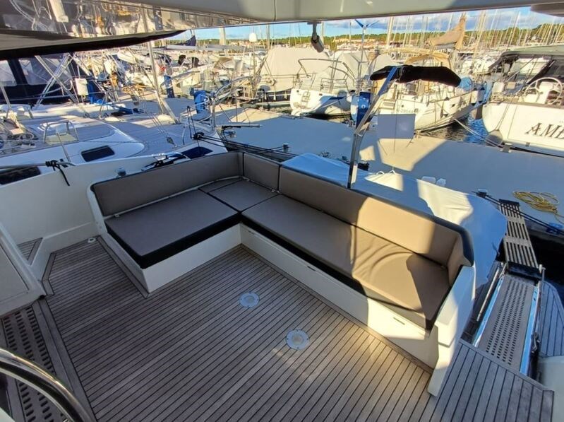 Galeon 550 Fly