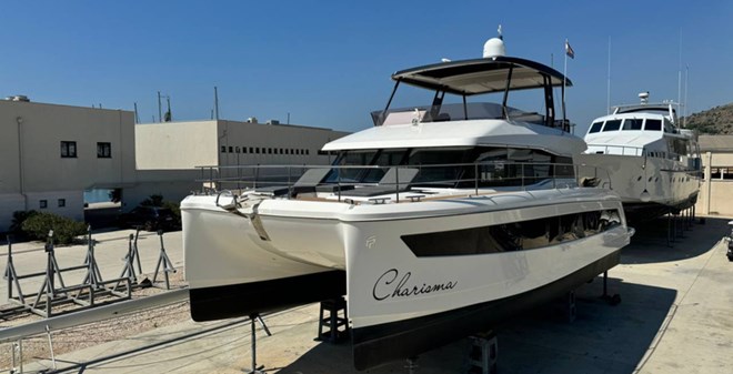 Fountaine Pajot MY6