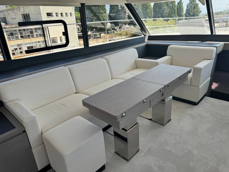Fountaine Pajot MY6