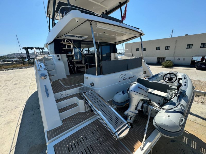 Fountaine Pajot MY6