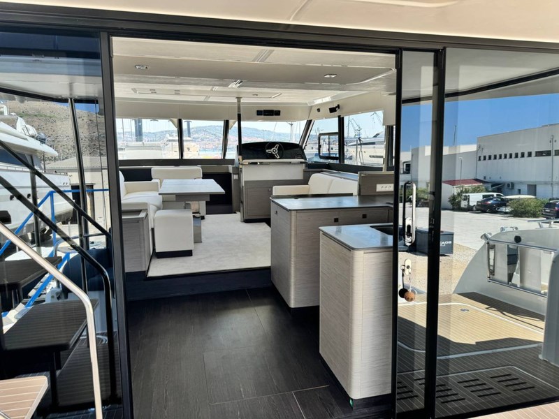Fountaine Pajot MY6