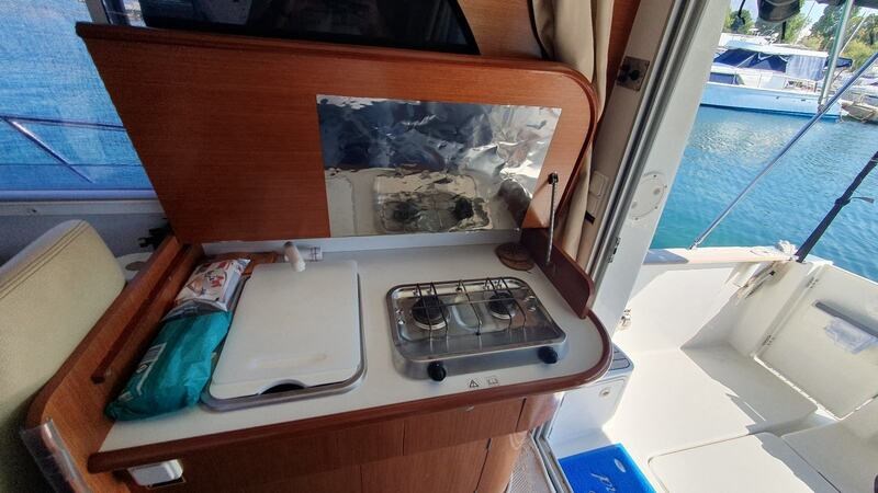 Beneteau Antares 760