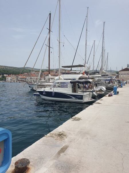 Beneteau Antares 760