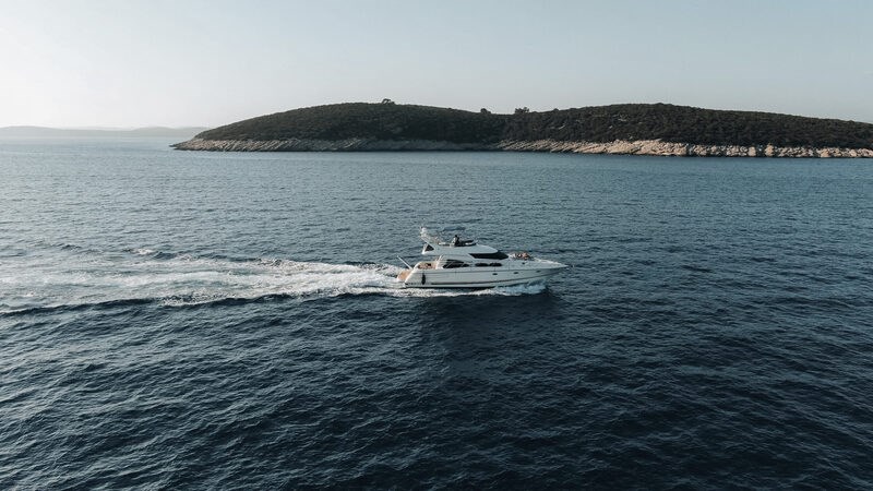 Sunseeker Manhattan 48