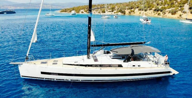 Beneteau Oceanis Yacht 62