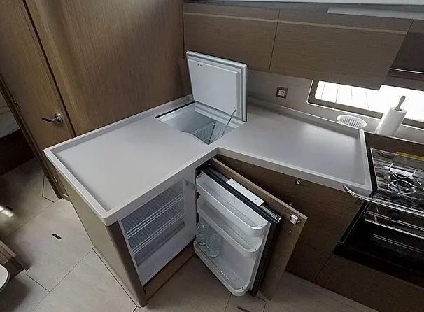 Beneteau Oceanis 46.1