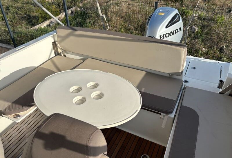 Jeanneau Camarat Cap 7.5 WA