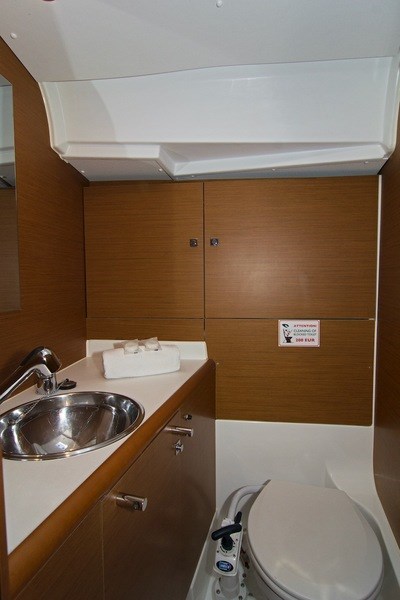 Jeanneau Sun Odyssey 419