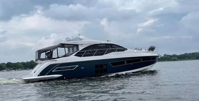 Azimut 55 S
