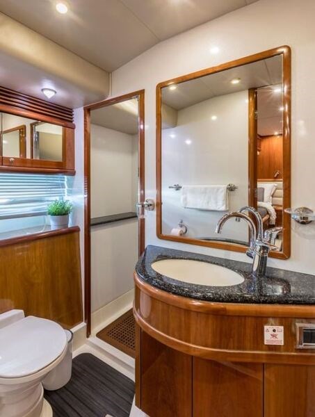 Sunseeker Manhattan 84