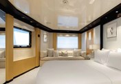 Golden Yachts 83
