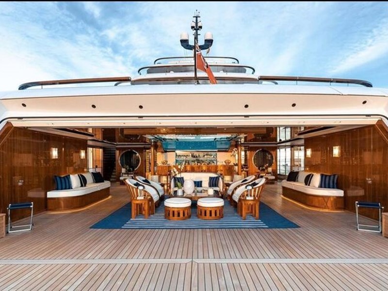 Feadship 96